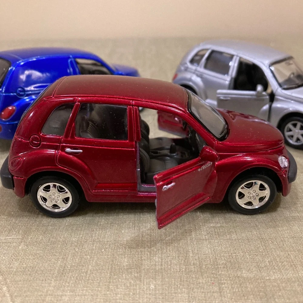 NWT Chrysler Collection PT Cruiser, GT Cruiser, Panel Cruiser,  1:39 sca…